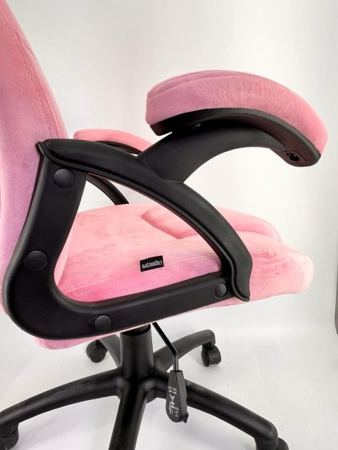 Fotel obrotowy do biurka CARRERA M ALCANTARA PINK II GATUNEK Lugano Fotel obrotowy do biurka CARRERA M ALCANTARA PINK II GATUNEK Lugano