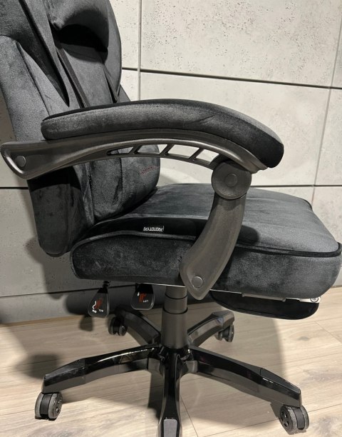 Fotel obrotowy do biurka TITAN BLACK ALCANTARA PRO SPC Prototype Fotel obrotowy do biurka TITAN BLACK ALCANTARA PRO SPC Prototype