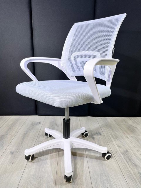 Fotel obrotowy do biurka VENTO GREY MESH Lugano Fotel obrotowy do biurka VENTO GREY MESH Lugano