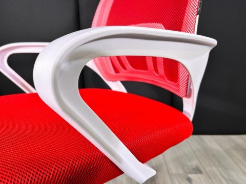Fotel obrotowy do biurka VENTO RED MESH II Gatunek Lugano Fotel obrotowy do biurka VENTO RED MESH II Gatunek Lugano