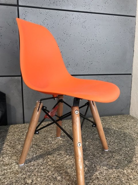 Krzesło dziecięce BAMBINO ORANGE Lugano Krzesło dziecięce BAMBINO ORANGE Lugano