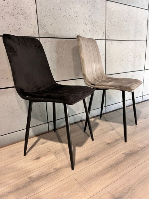 Krzesło tapicerowane OREO SQ VELVET BLACK II GATUNEK Lugano Krzesło tapicerowane OREO SQ VELVET BLACK II GATUNEK Lugano